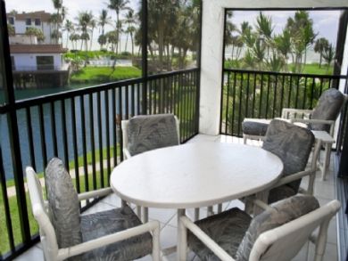 Furnished balcony